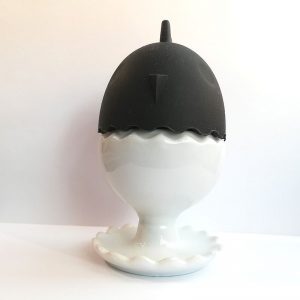 eierbecher-keramik-schwarz
