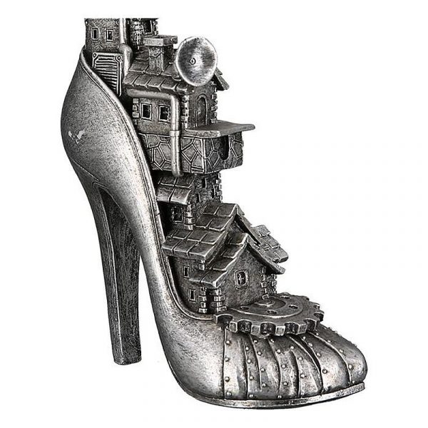 skulptur-steampunk-high-heel-2
